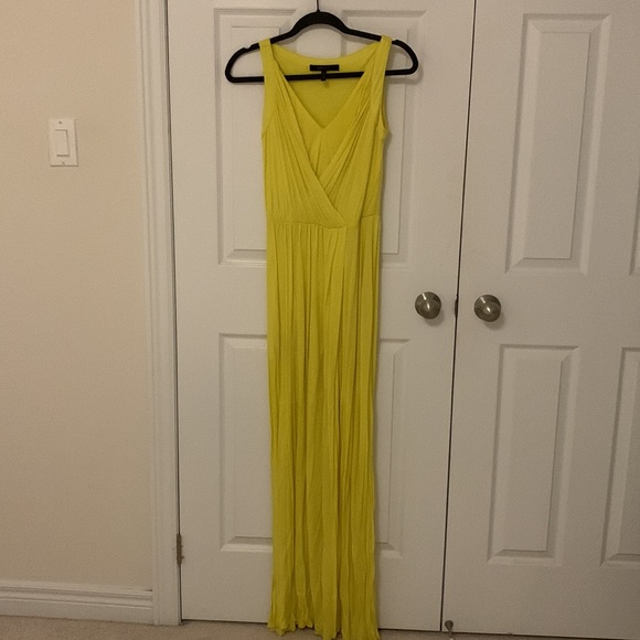 BCBG Yellow Maxi Dress - Picture 4 of 10